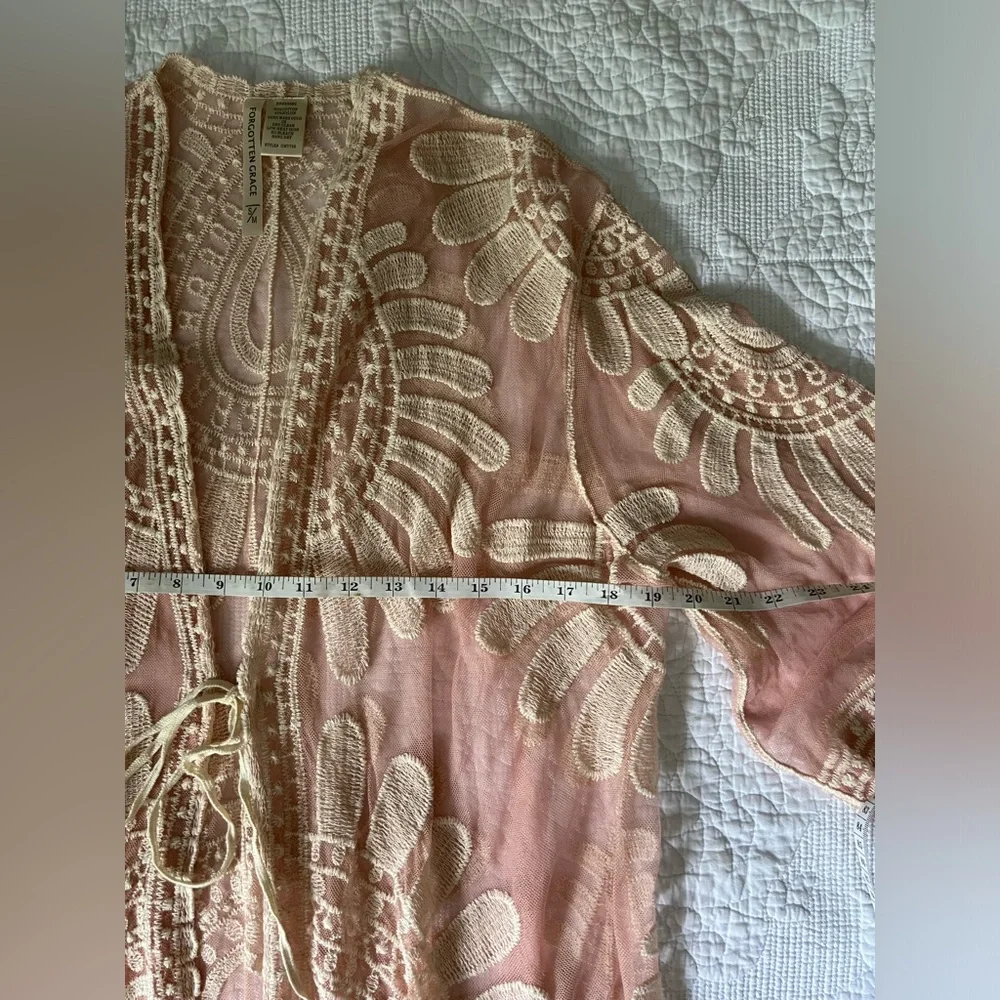Forgotten Grace Pink Lace Women’s Kimono - Picture 11 of 11